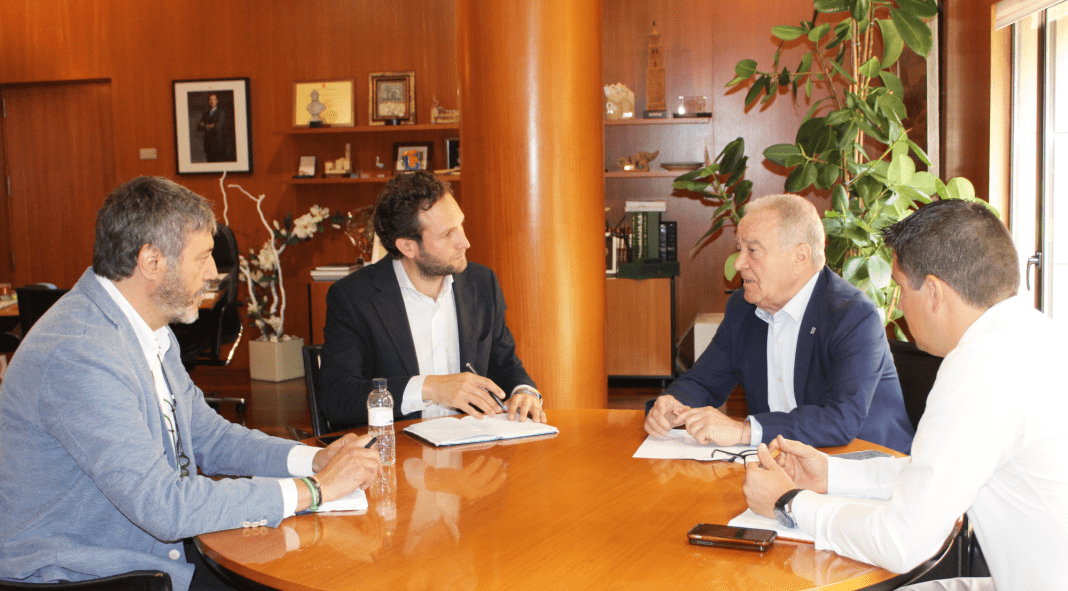 Reunión DPH Presidentes Miguel Gracia e Isaac Claver