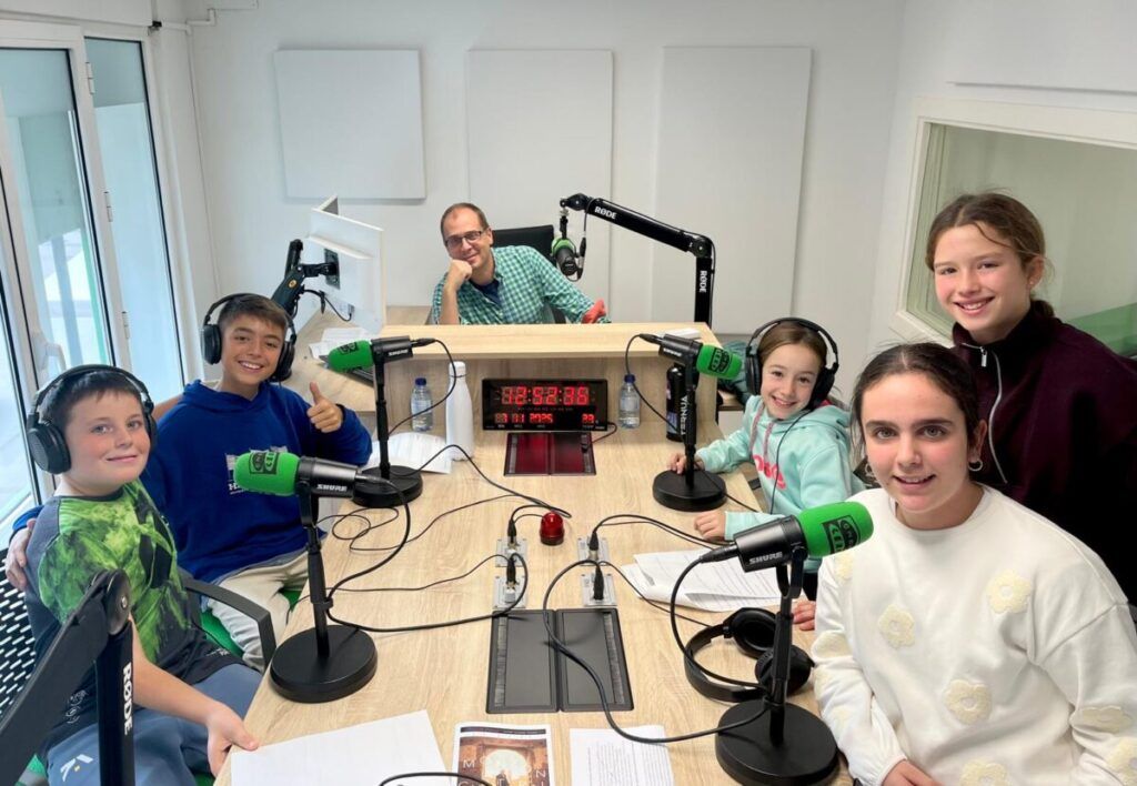 Escuela de Radio en directo desde los estudios de Onda Cero Cinca ...